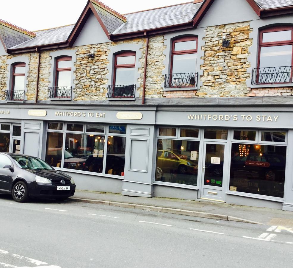 Bed and Breakfast Nik The Greek Burry Port Esterno foto