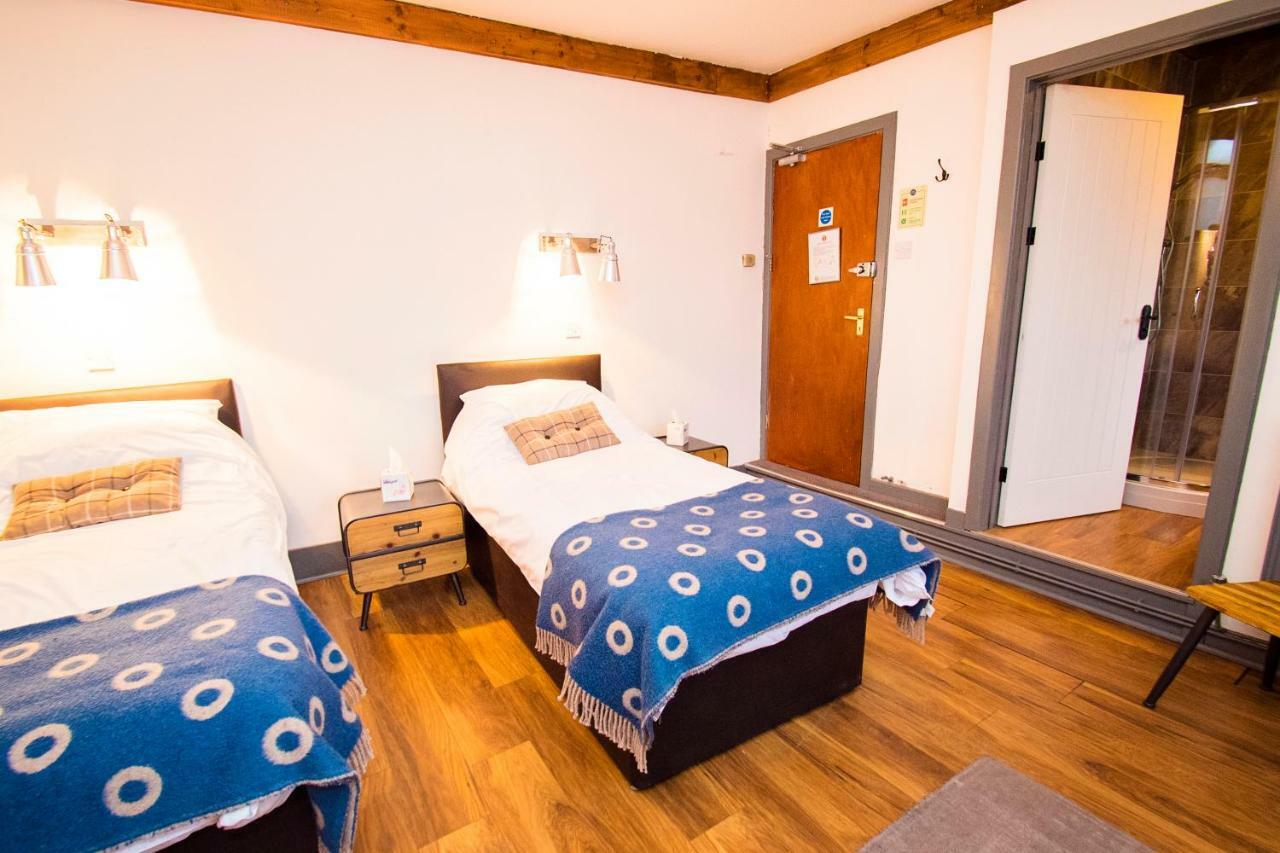 Bed and Breakfast Nik The Greek Burry Port Esterno foto
